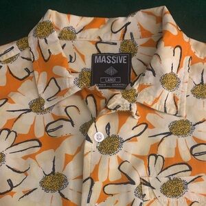 MASSIVE SS 100% Rayon Floral Shirt